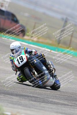 media/Apr-16-2023-Classic Track Day (Sun) [[2f106f7c26]]/Race 2/Turn 4b/